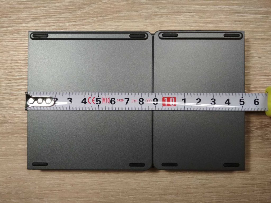 Szerokość złożonej mobilnej klawiatury składanej bluetooth